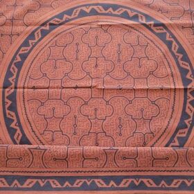 Textiles peints shipibo-conibo
