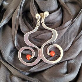 Boucles d&rsquo;oreilles Huayruro – Créa spiral 1