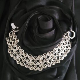 Les Bracelets – Spirales